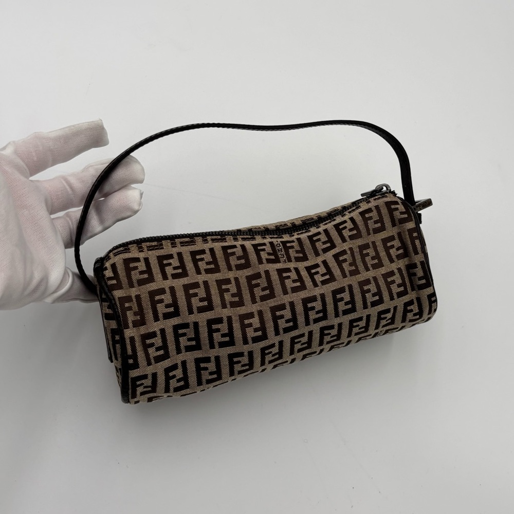 ❤️ Fendi Zucchino Pochette Barrel Bag A105M1E44R
